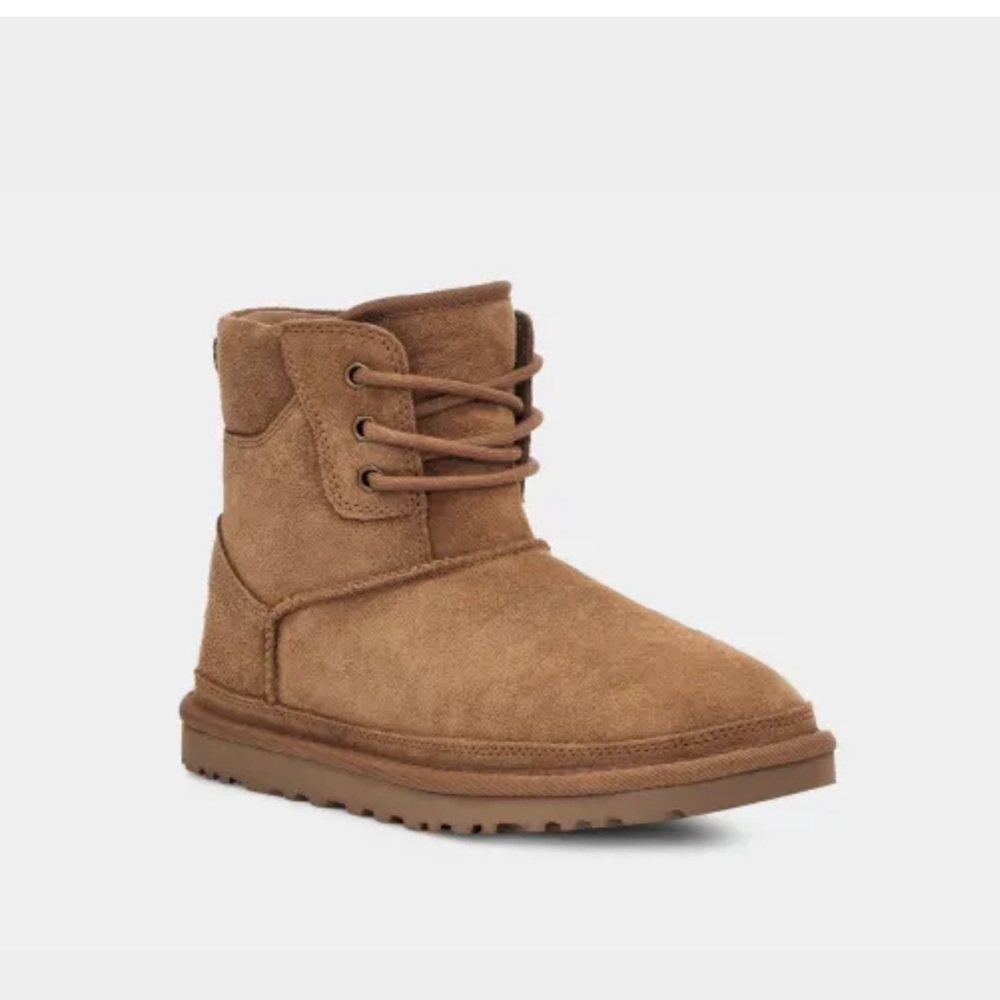 UGG Chestnut Neumel Hiker Boot